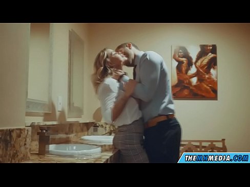 ❤️ ໃນເວລາທີ່ຜິວເນື້ອສີຂາວ busty seduces ທ່ານຢູ່ໃນຫ້ອງນ້ໍາສາທາລະນະ ❤❌ ວິດີໂອທາງຮູທະວານ ທີ່ lo.chengchengsm4.top ️❤